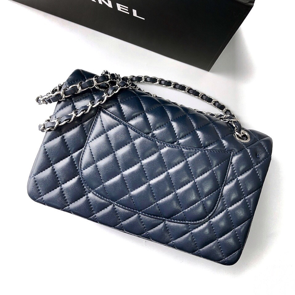 CHANEL Classic Flap CF