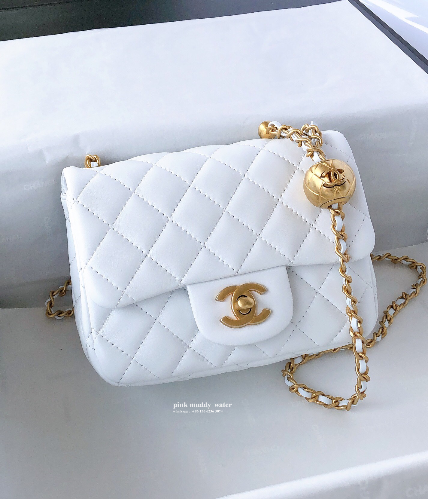CHANEL 23K Crossbody Bag