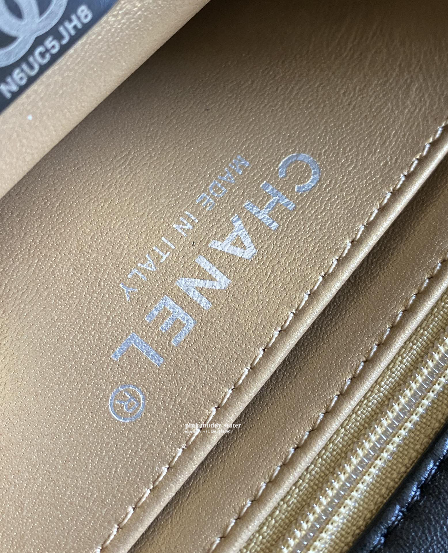 CHANEL 23K Crossbody Bag