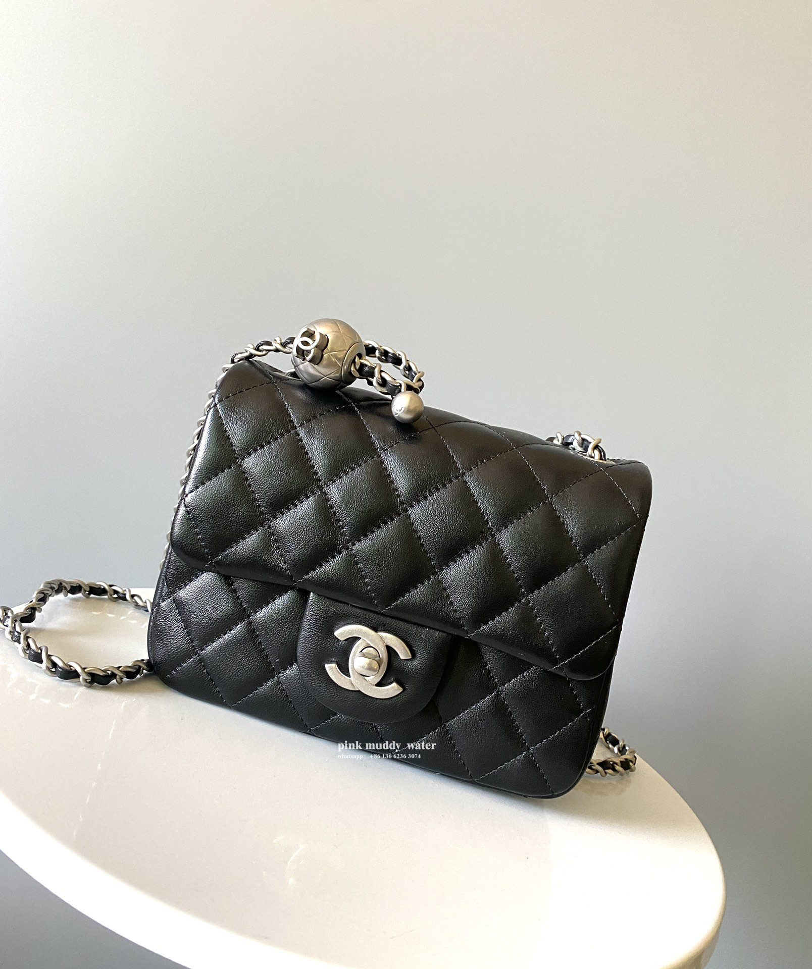CHANEL 23K Crossbody Bag