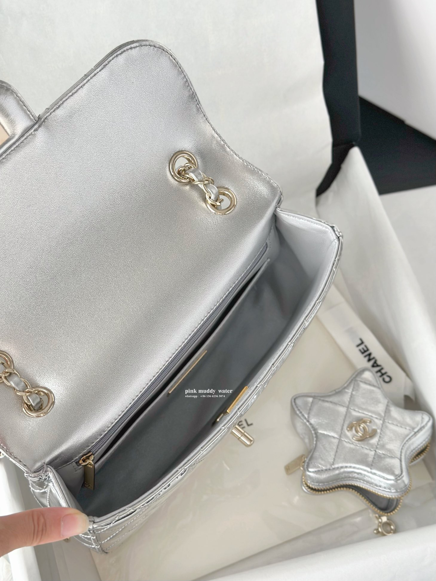 CHANEL 24C Early Spring Resort Collection