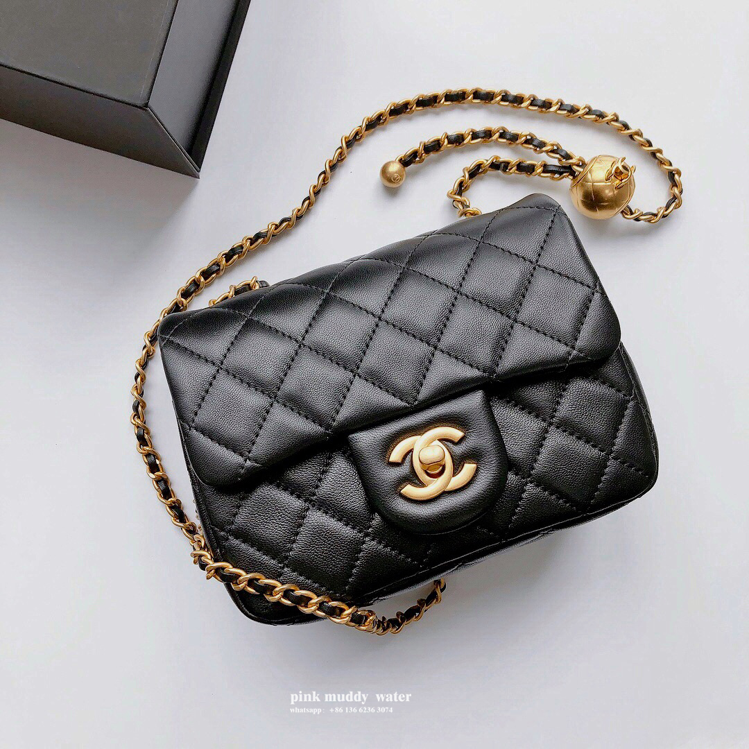CHANEL 23K Crossbody Bag
