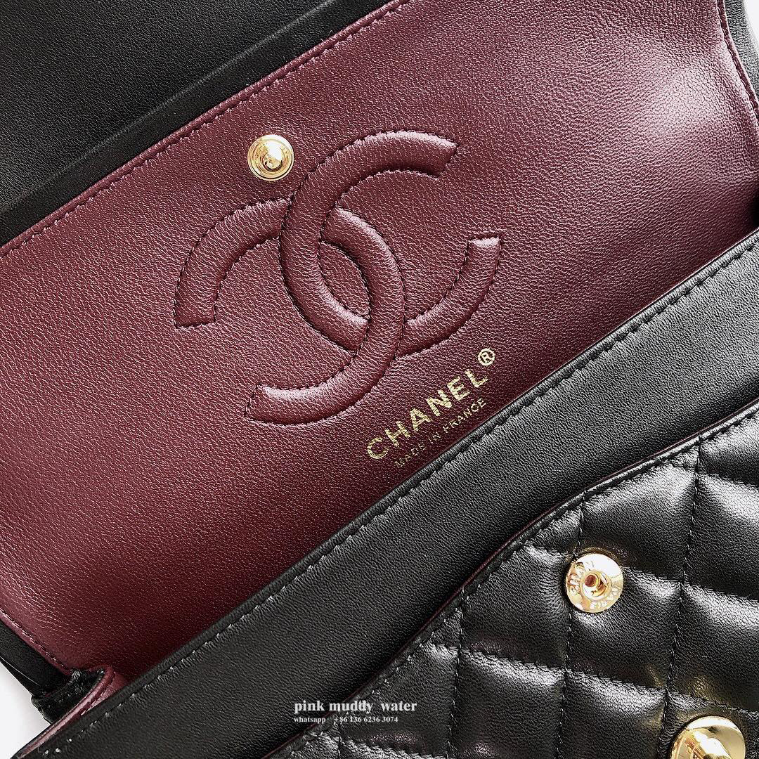 CHANEL Classic Flap CF