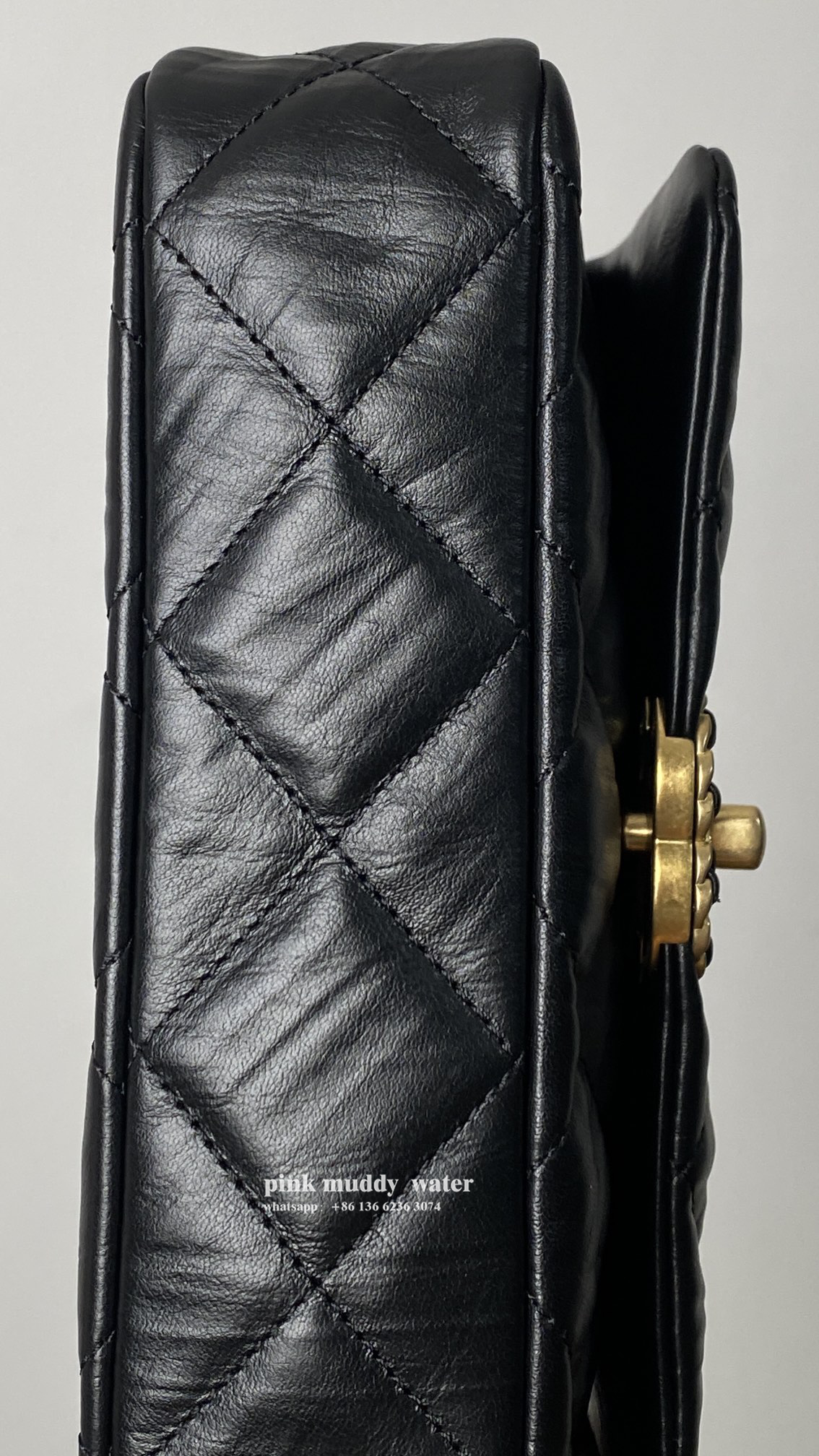 CHANEL 23K Tofu Bag Hobo Bag