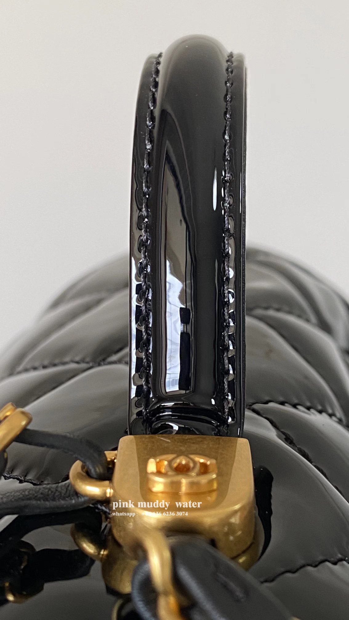 CHANEL 22K Flap Bag Handbag