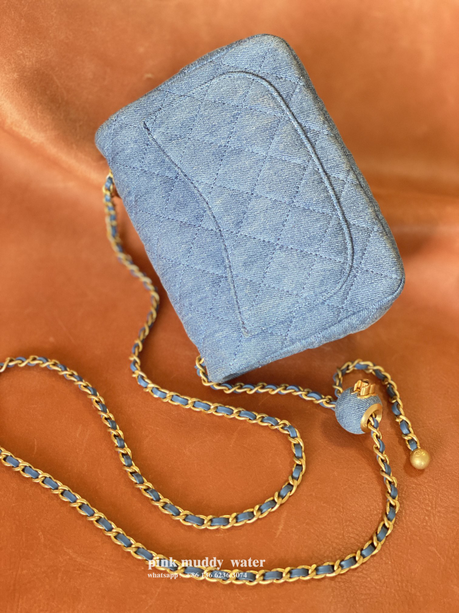 CHANEL 23K Crossbody Bag