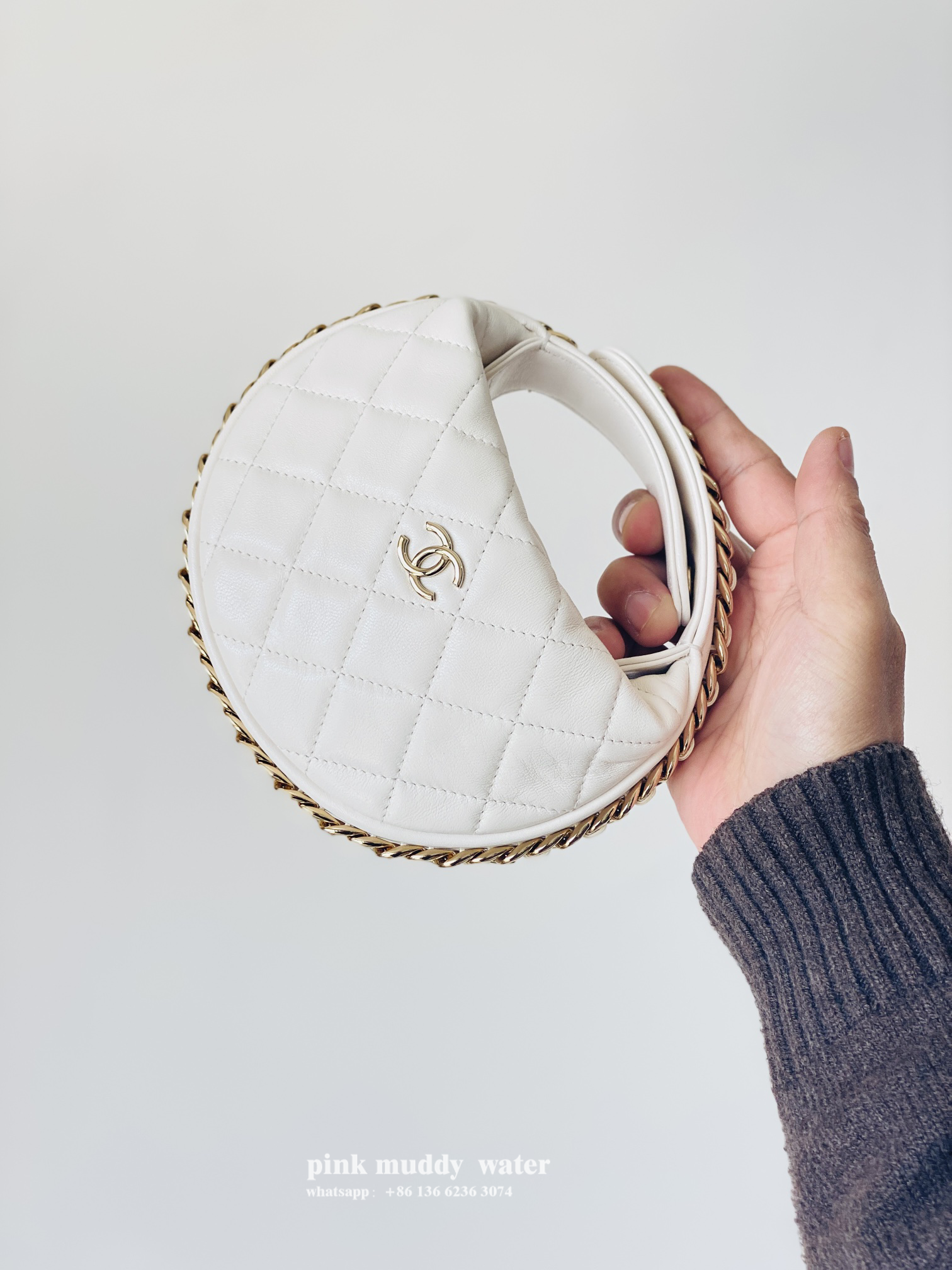 CHANEL 23C Hula Hoop