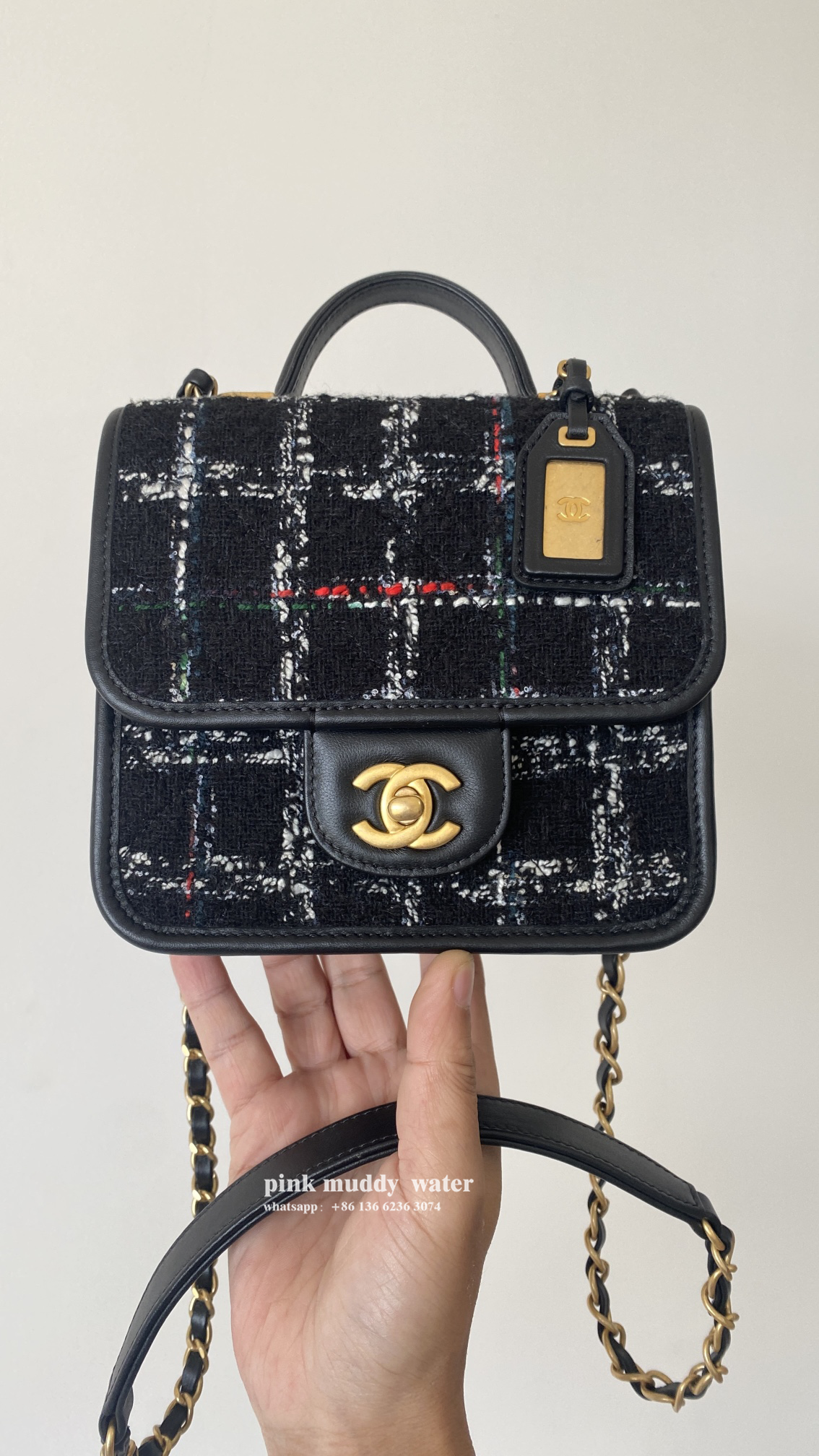 CHANEL 22K Flap Handbag