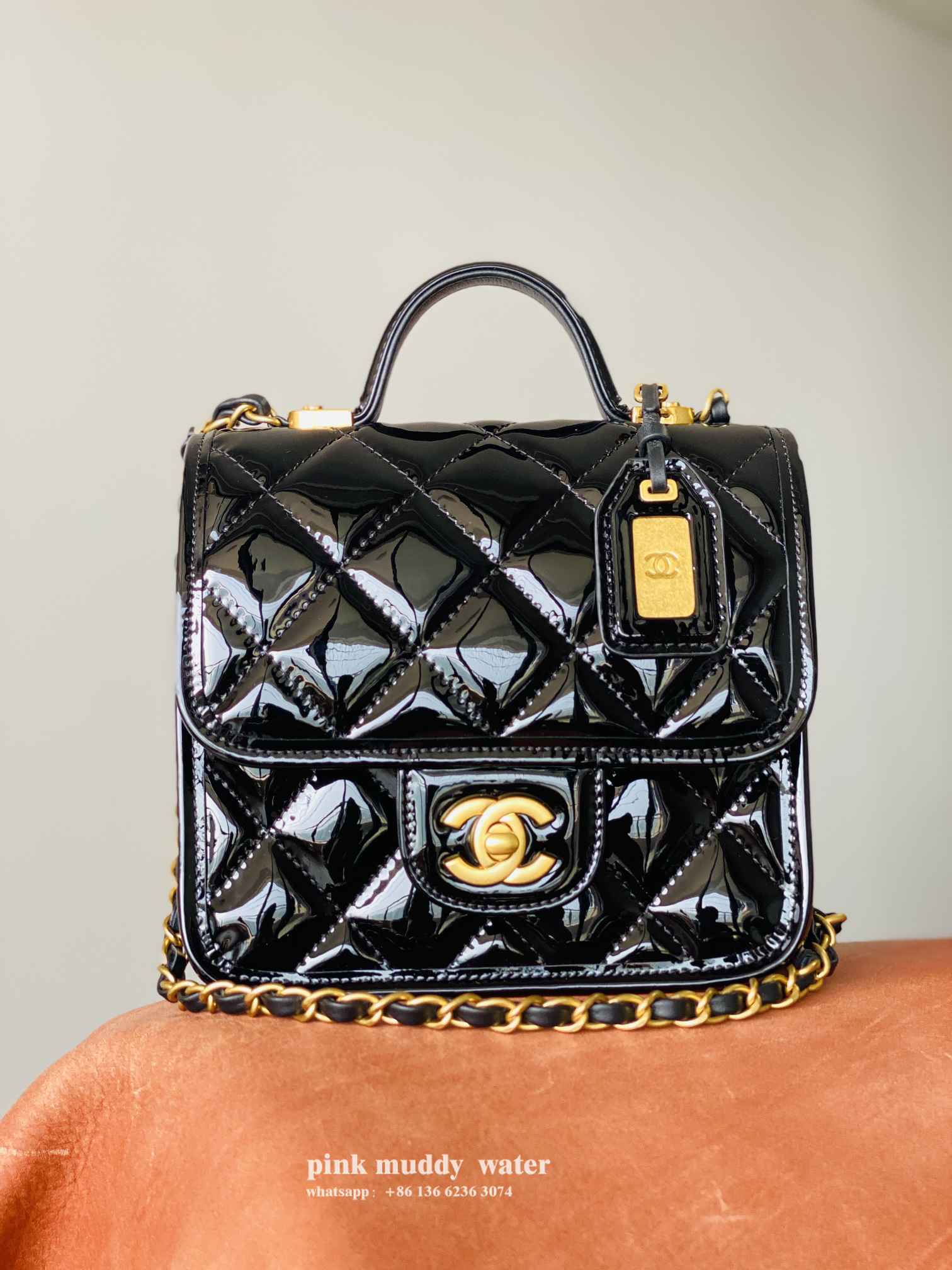 CHANEL 22K Flap Bag Handbag