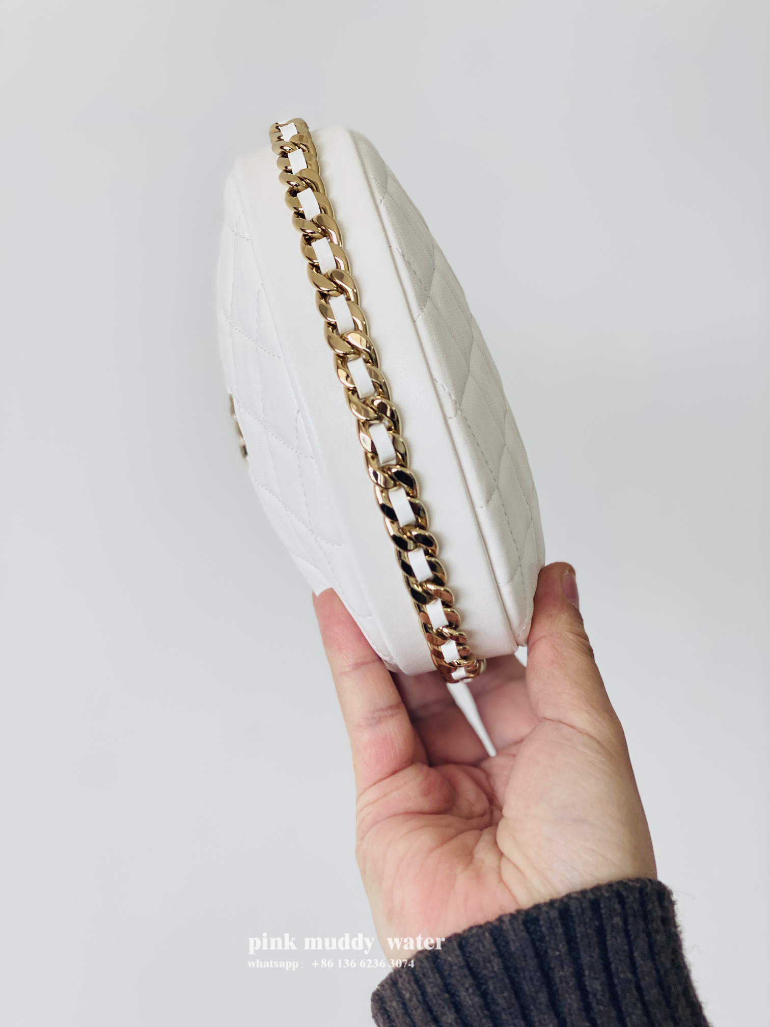 CHANEL 23C Hula Hoop