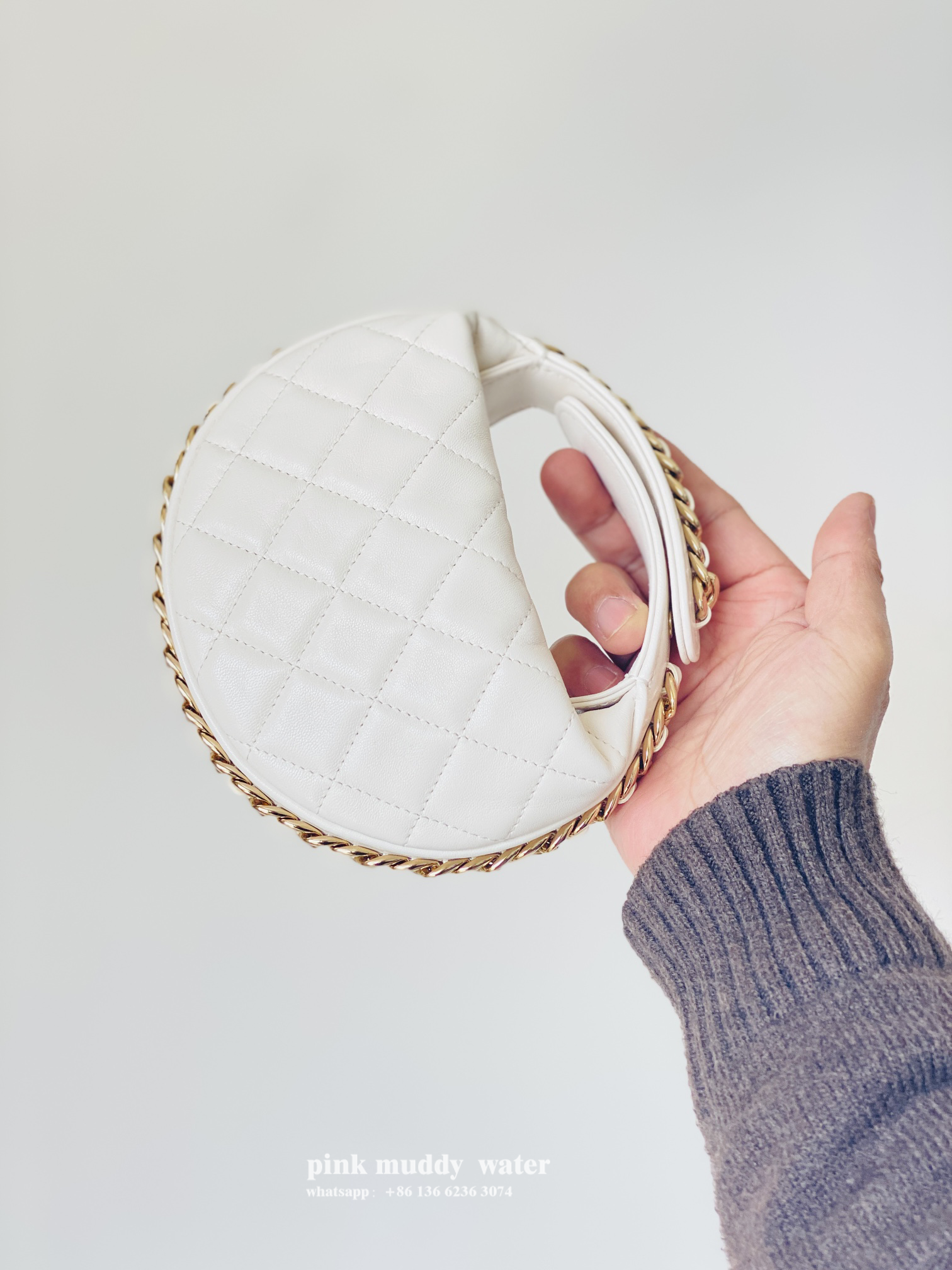 CHANEL 23C Hula Hoop