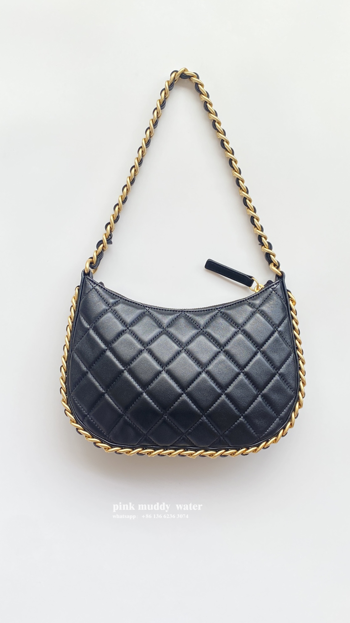 CHANEL 23B Hobo Hippie Bag