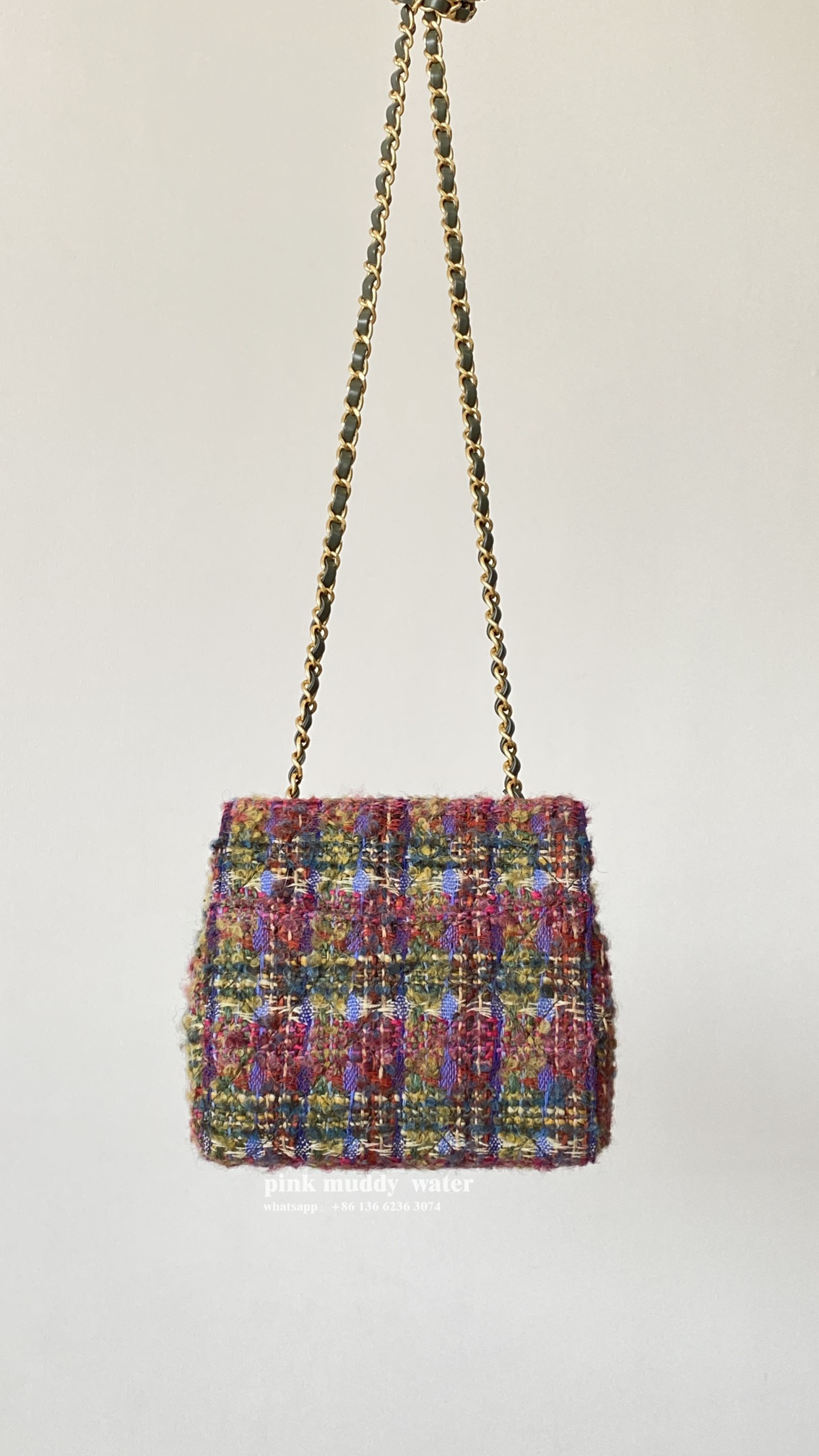 CHANEL 22K Camera Bag