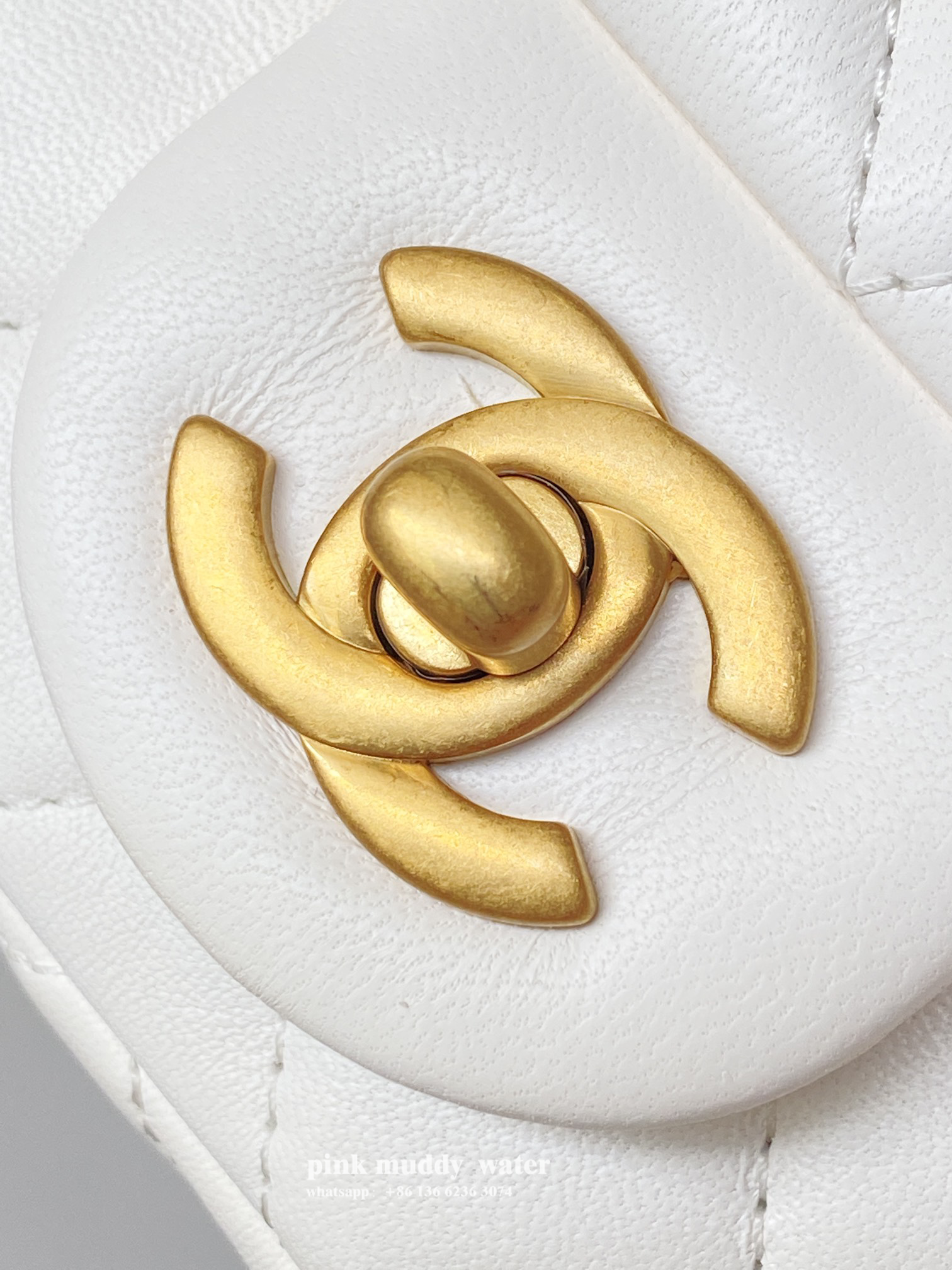 CHANEL Classic Flap CF