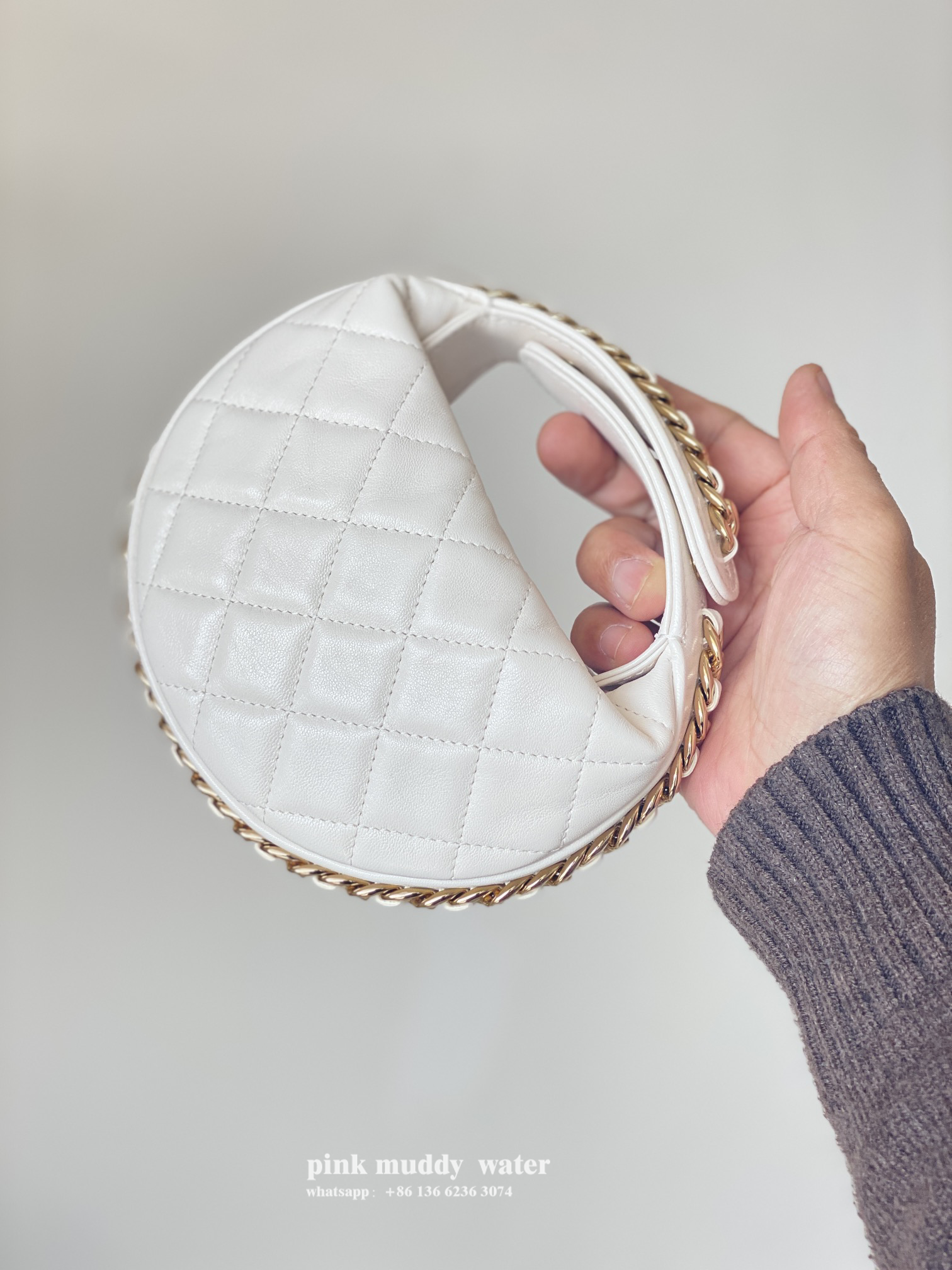 CHANEL 23C Hula Hoop