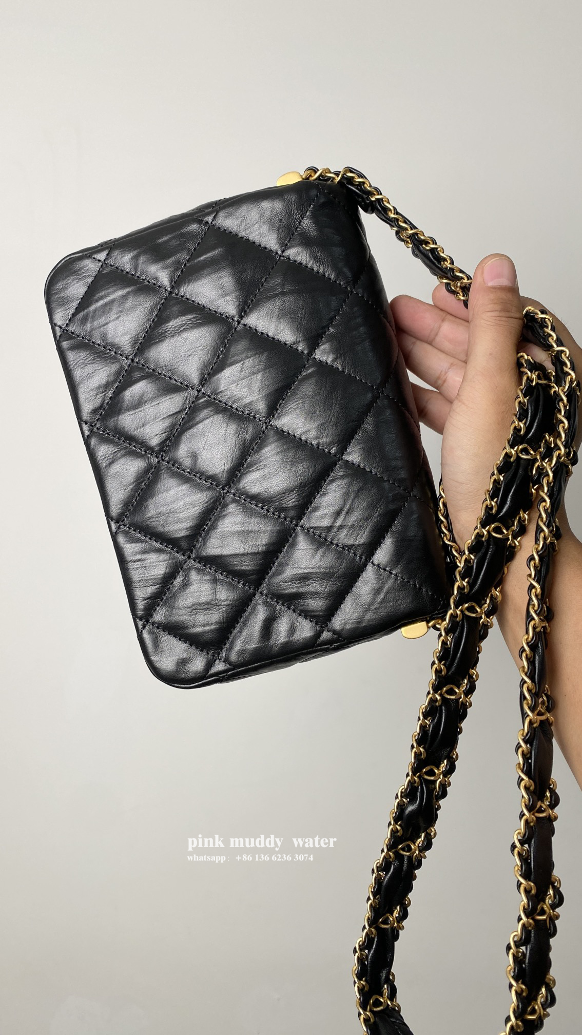 CHANEL 23K Tofu Bag Hobo Bag