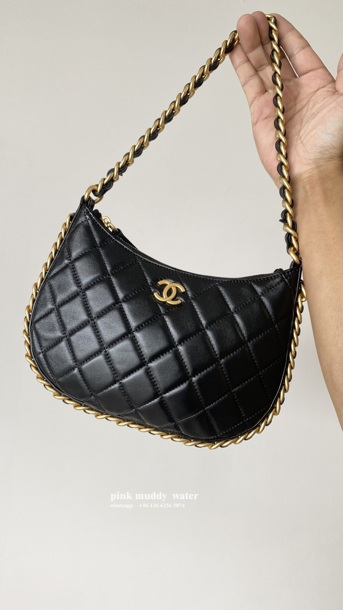 CHANEL 23B Hobo Hippie Bag