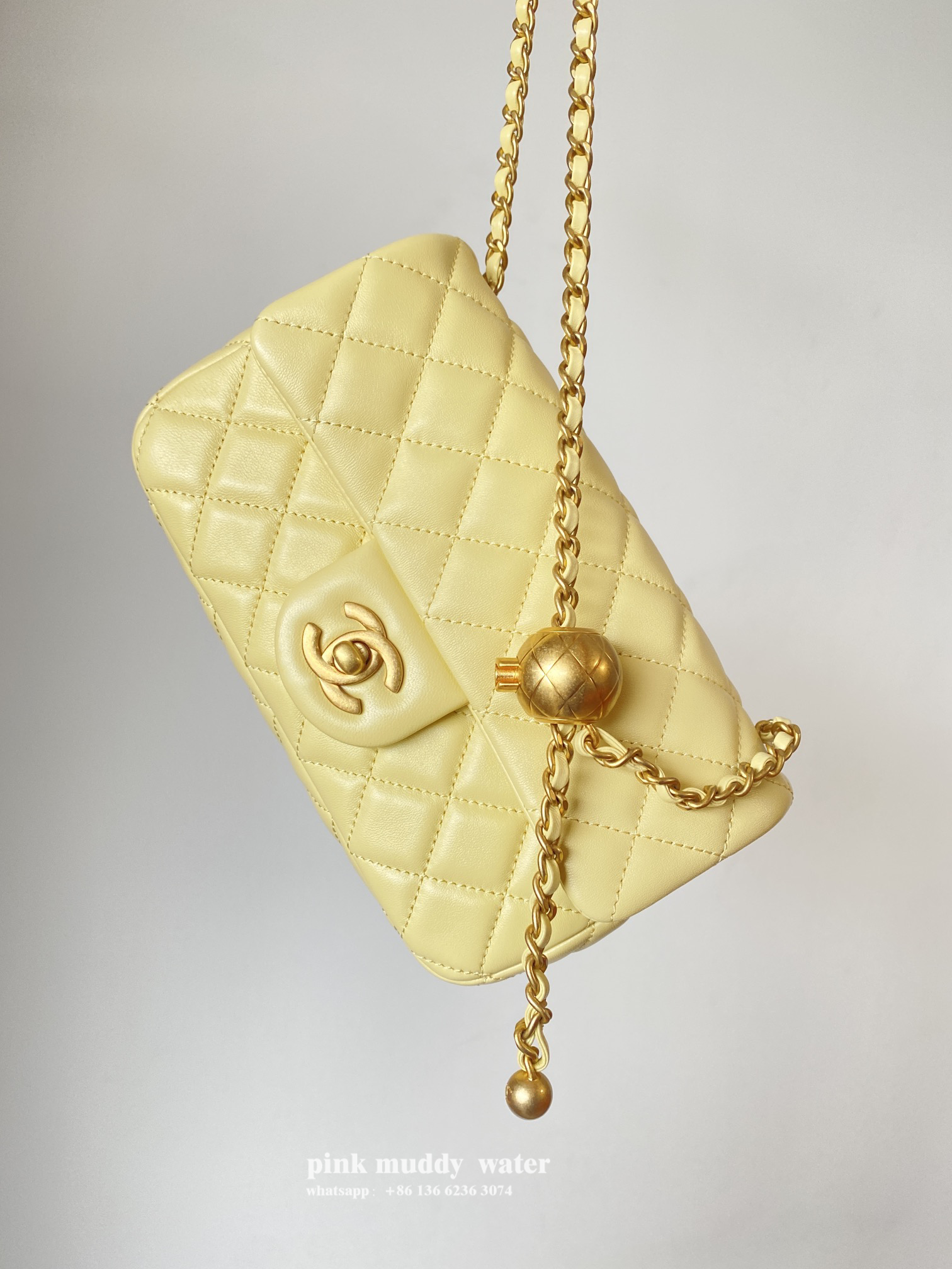 CHANEL Classic Flap CF