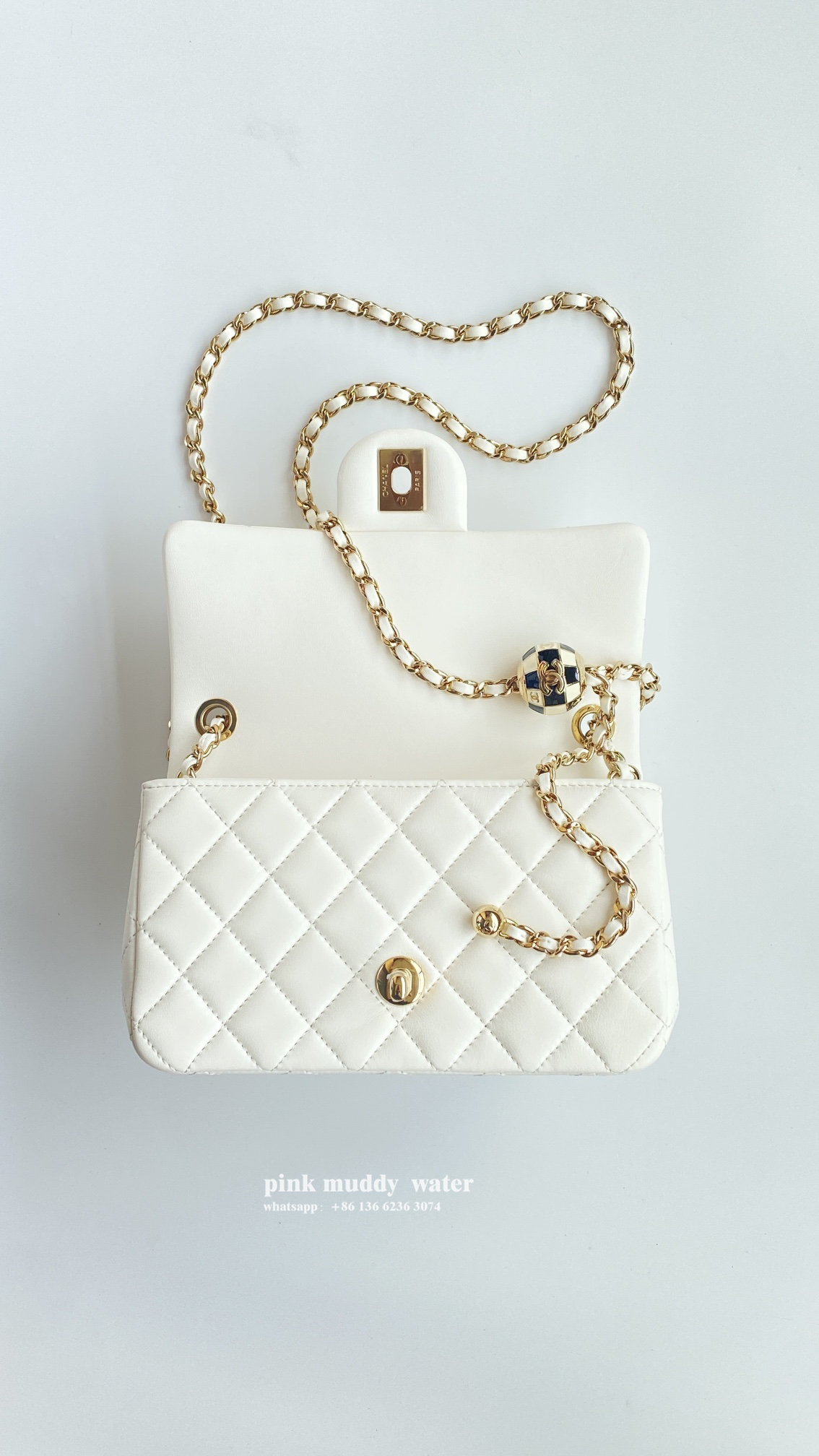CHANEL Classic Flap CF