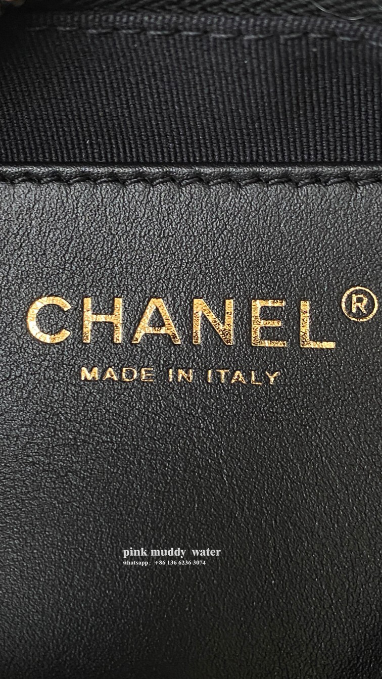 CHANEL 22K also available