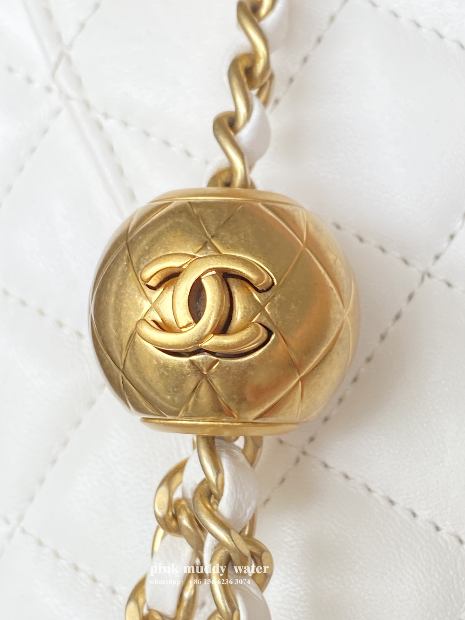 CHANEL Classic Flap CF