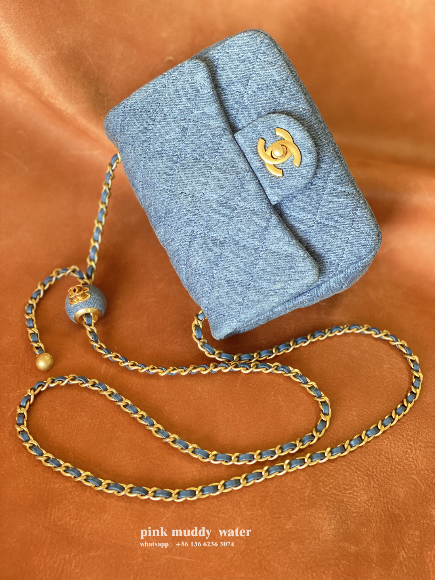 CHANEL 23K Crossbody Bag