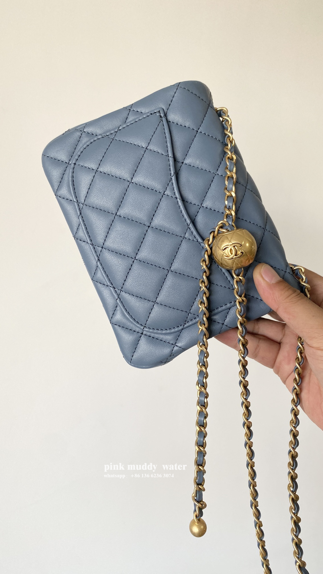 CHANEL 23K Crossbody Bag