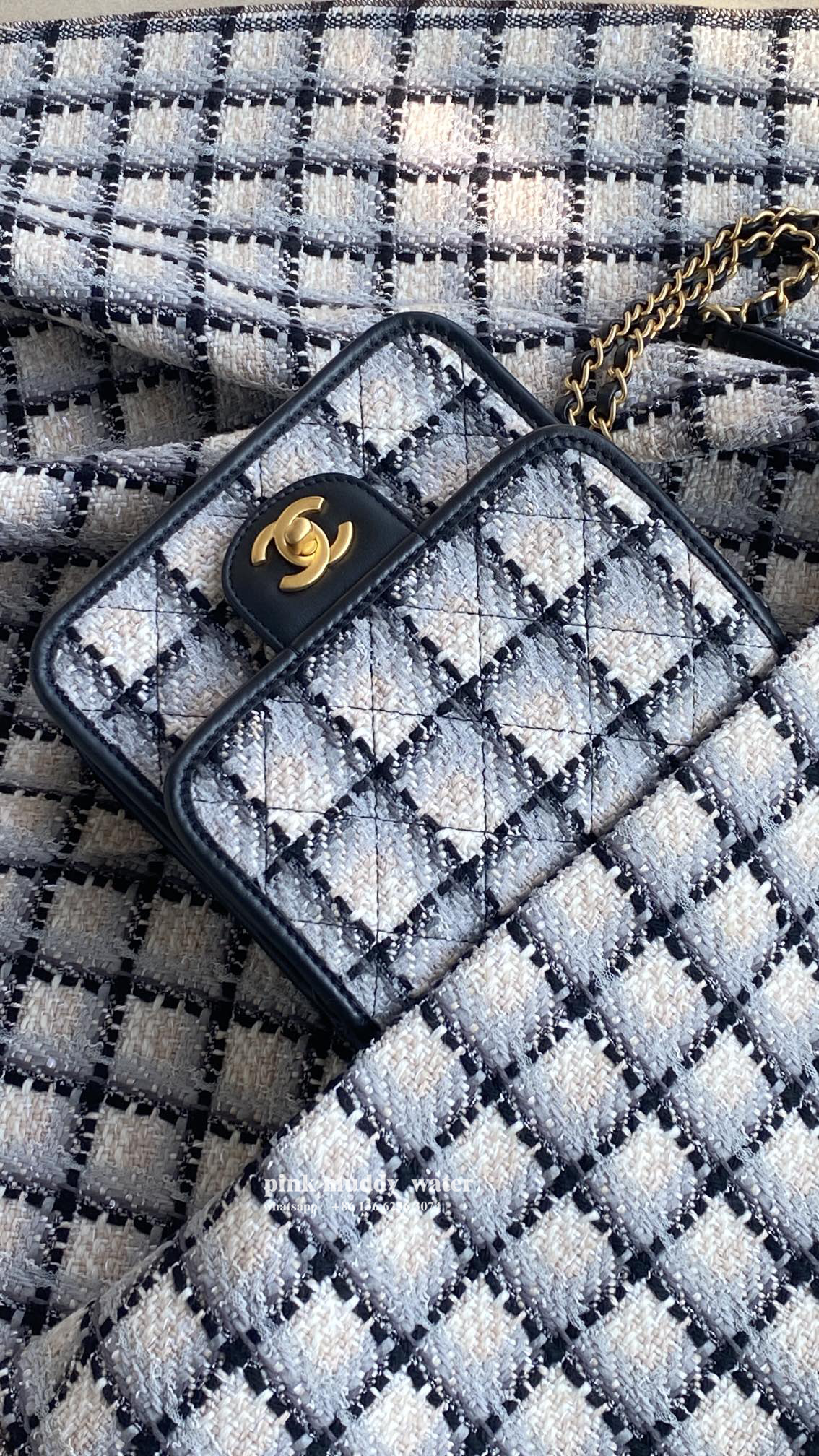 CHANEL 22K Flap Handbag