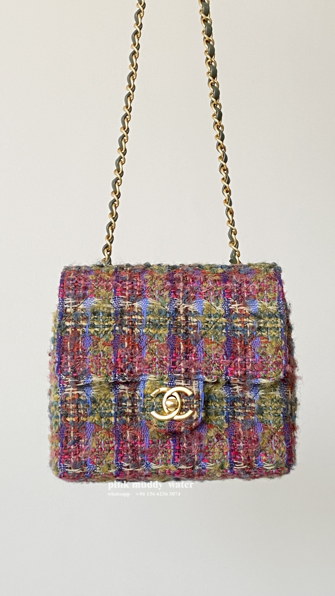 CHANEL 22K Camera Bag