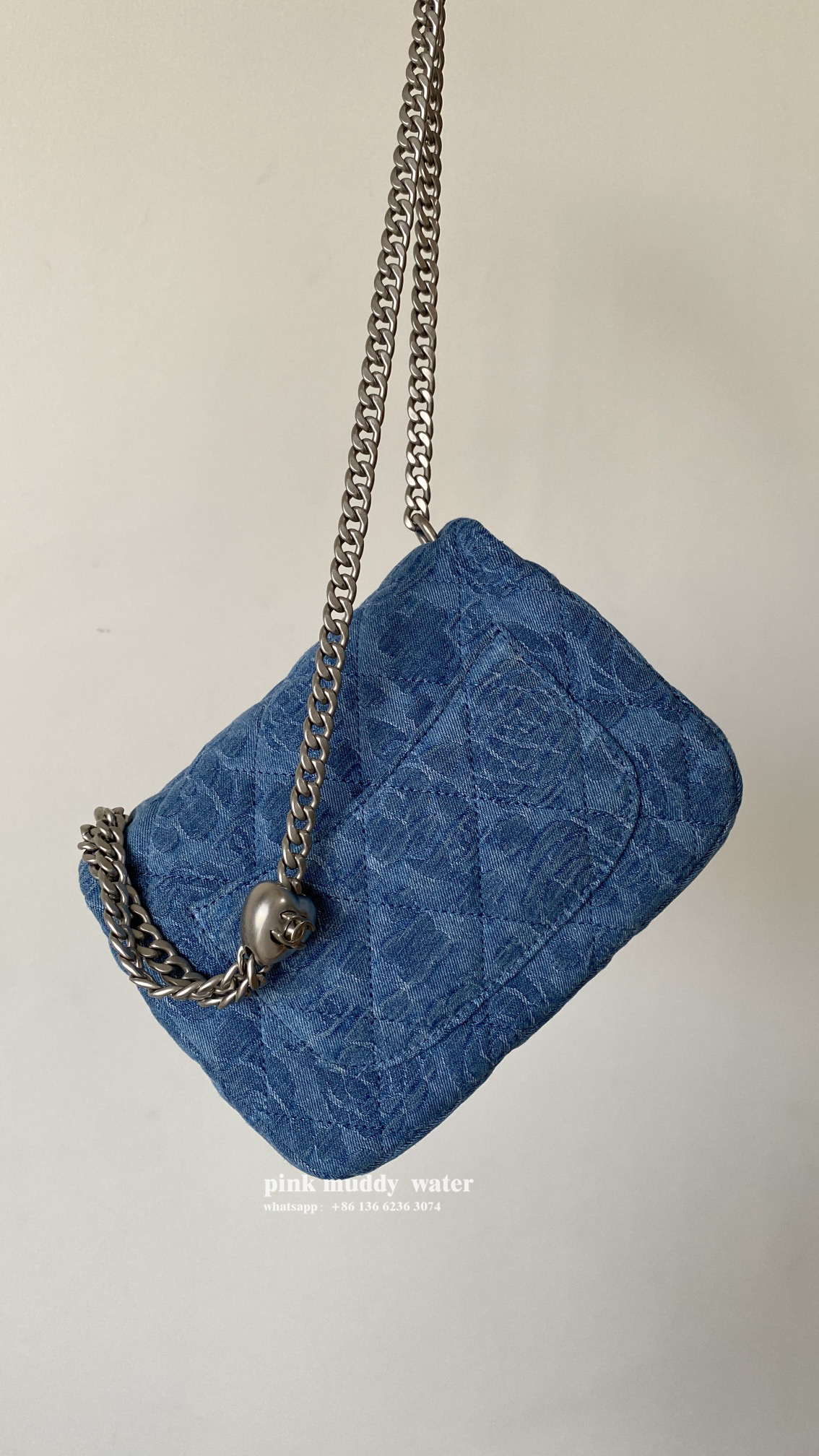 CHANEL 23K Crossbody Bag