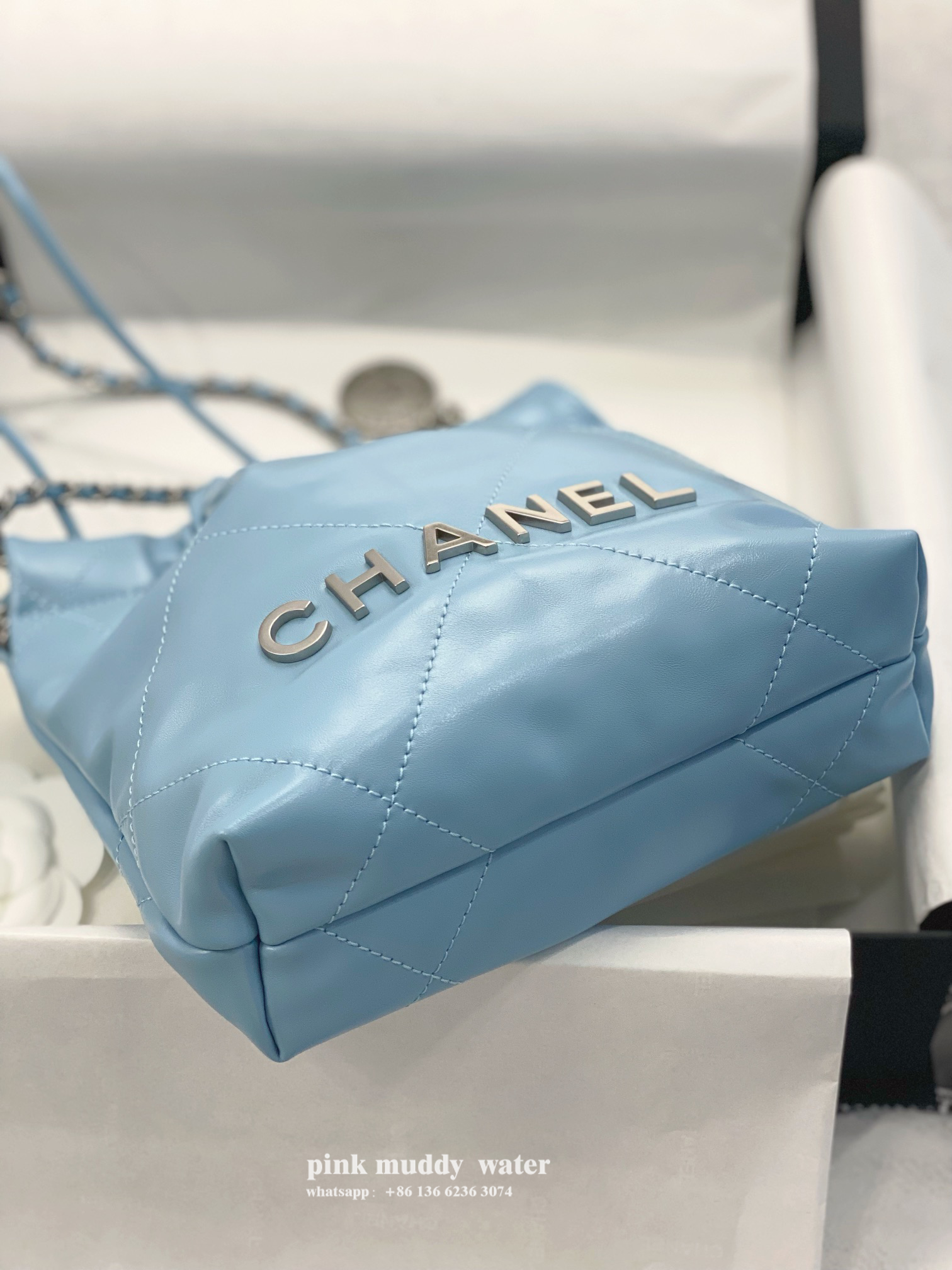 CHANEL 22Bag 23S Crossbody Bag