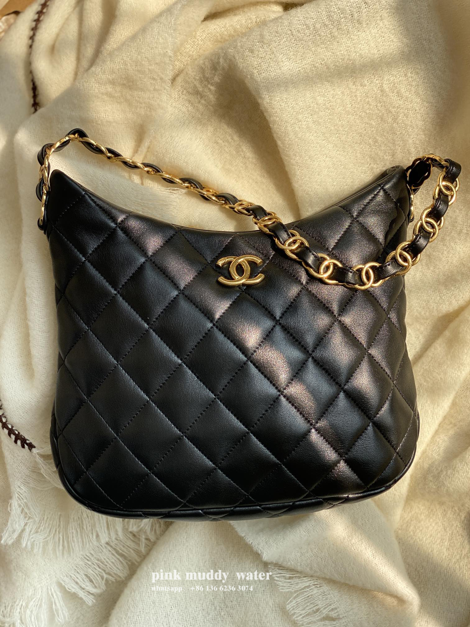 CHANEL 22K also available