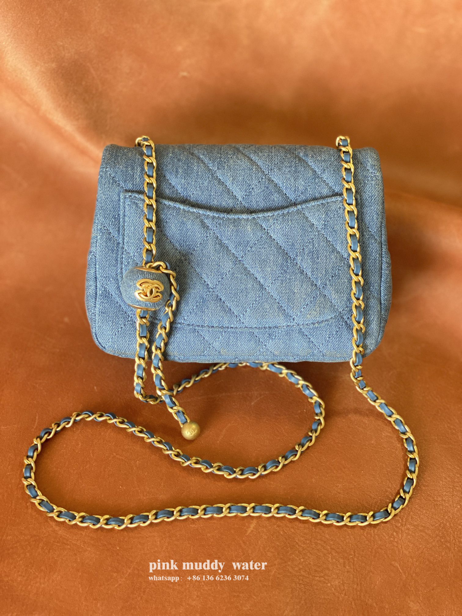 CHANEL 23K Crossbody Bag