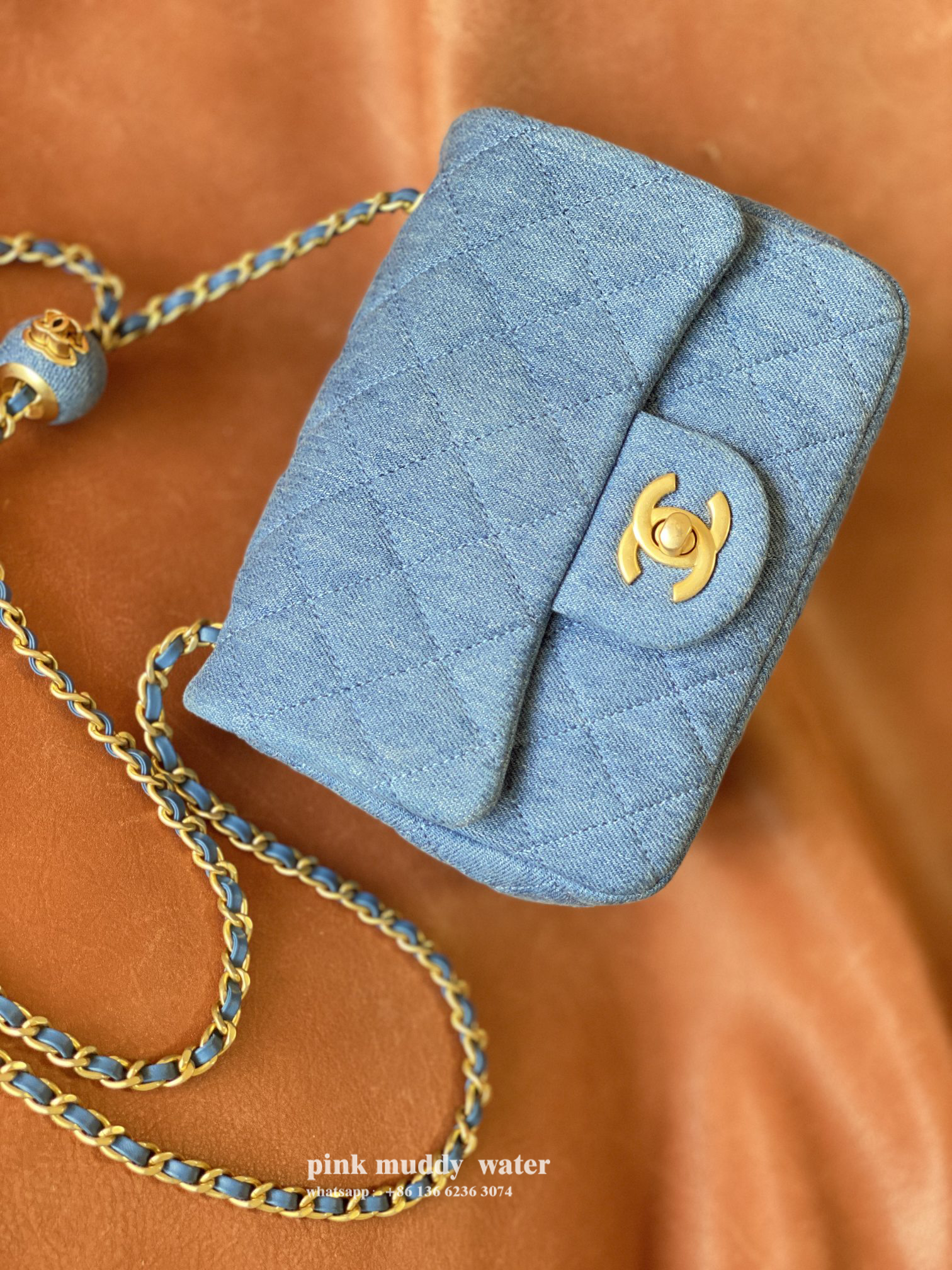 CHANEL 23K Crossbody Bag