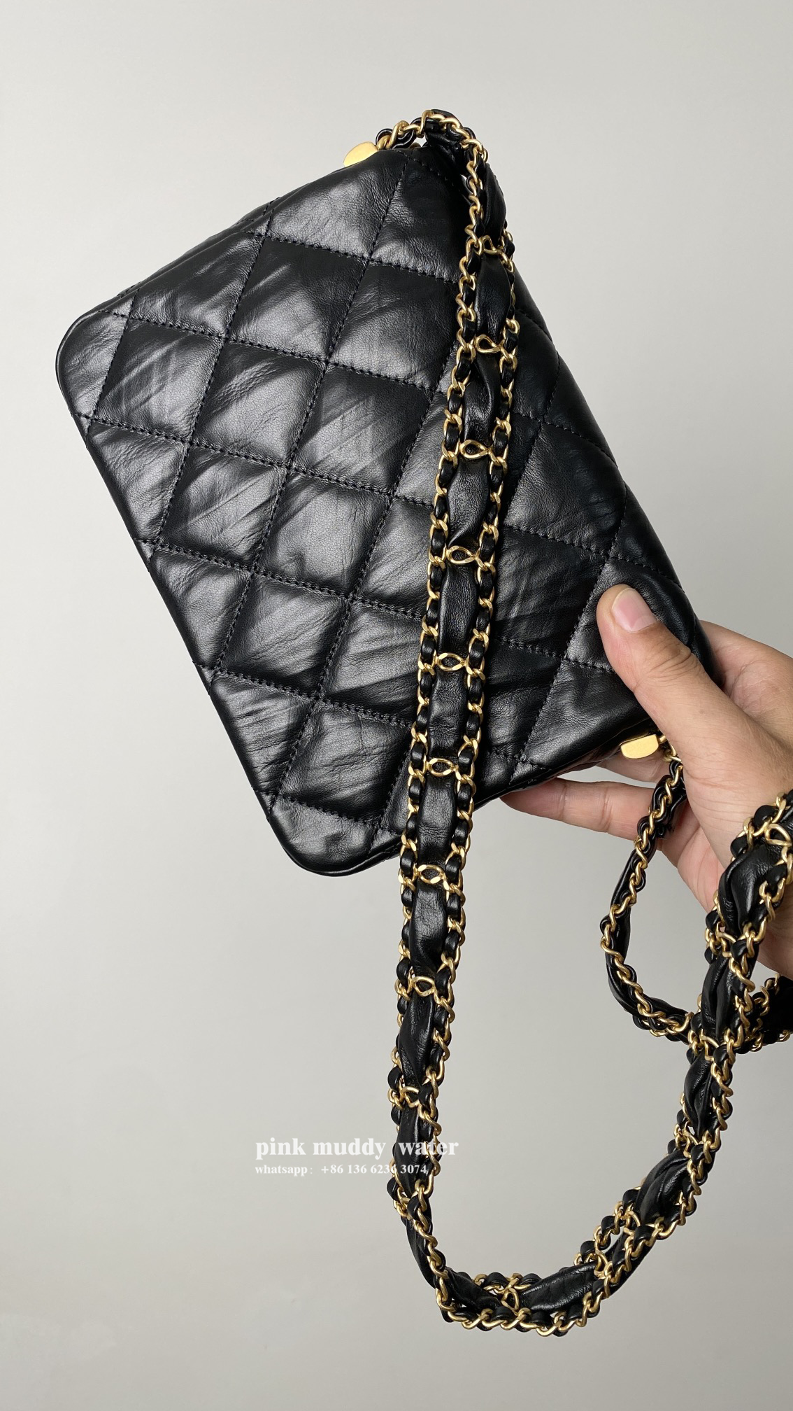 CHANEL 23K Tofu Bag Hobo Bag