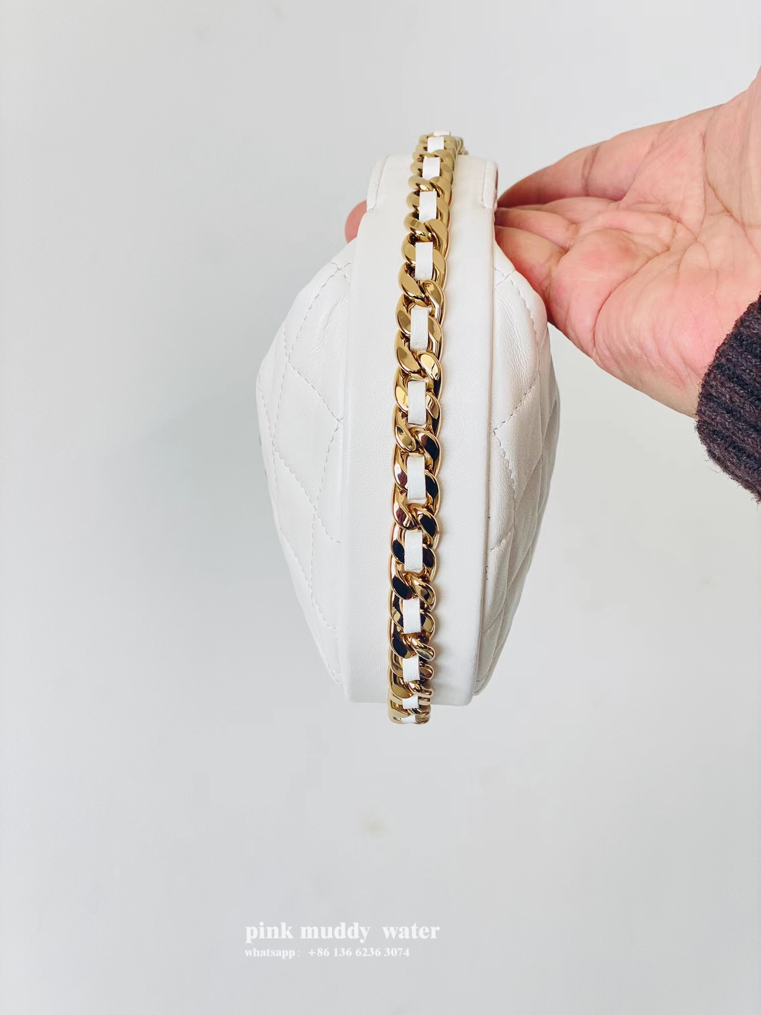 CHANEL 23C Hula Hoop