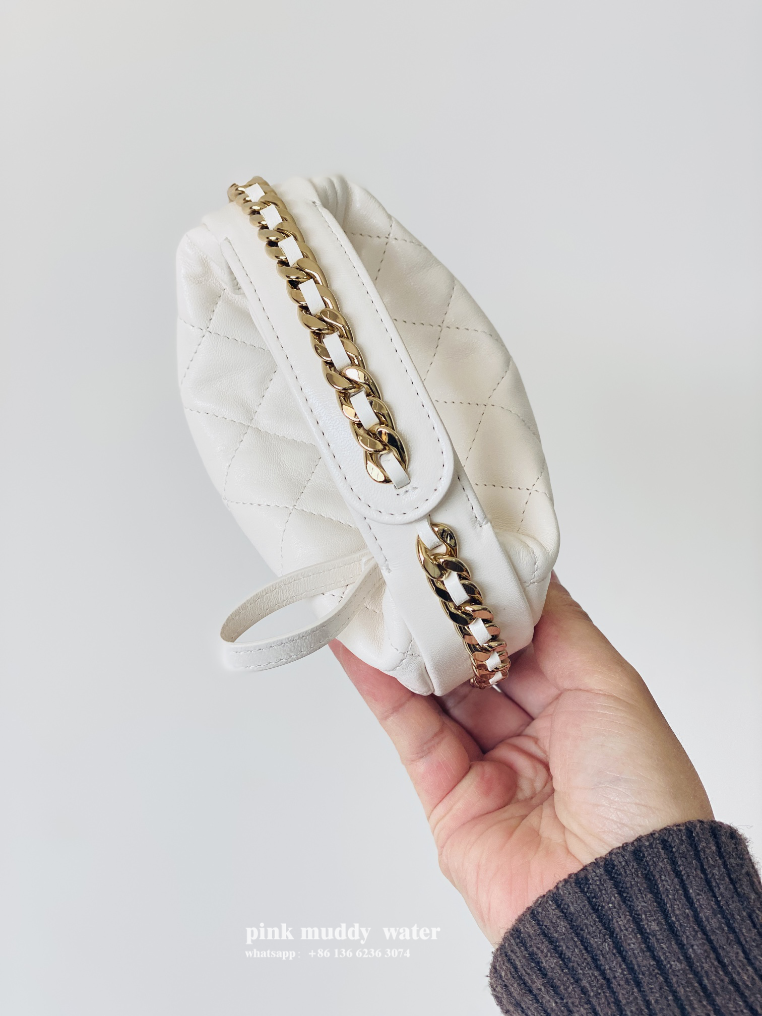 CHANEL 23C Hula Hoop