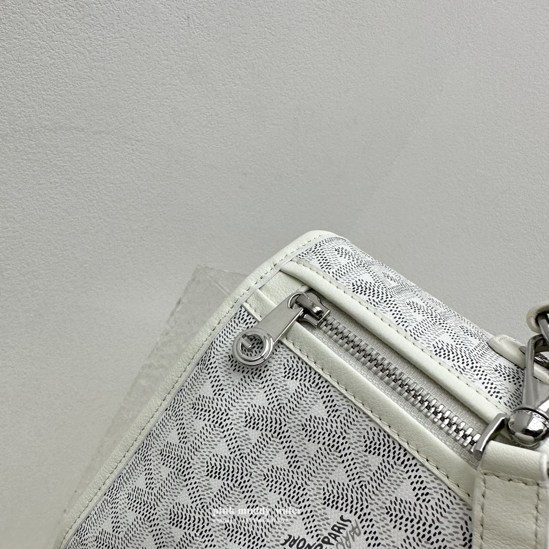 Goyard bags
