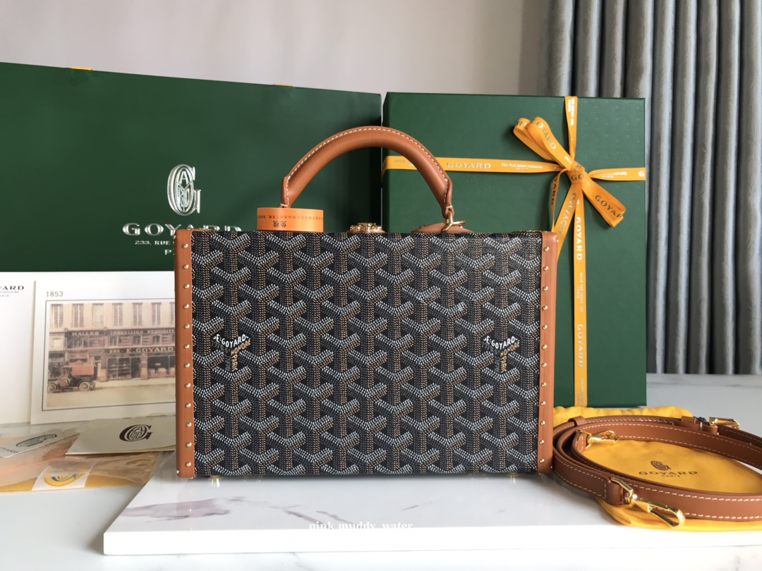 Goyard bags