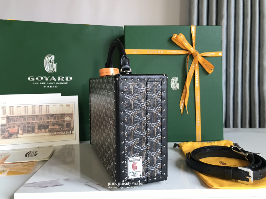 Goyard bags