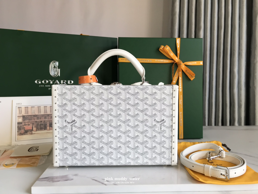 Goyard bags