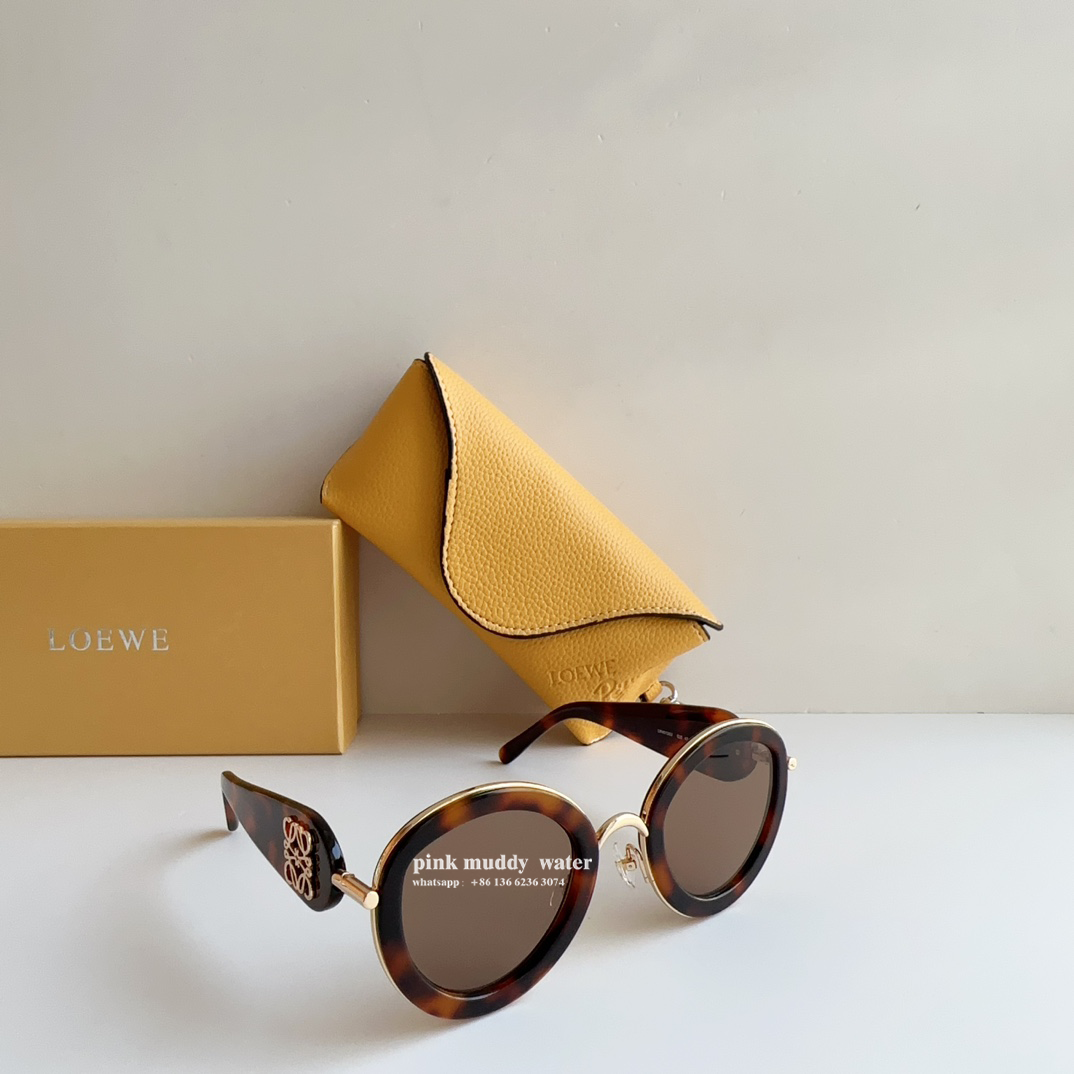 LOEWE Sunglasses