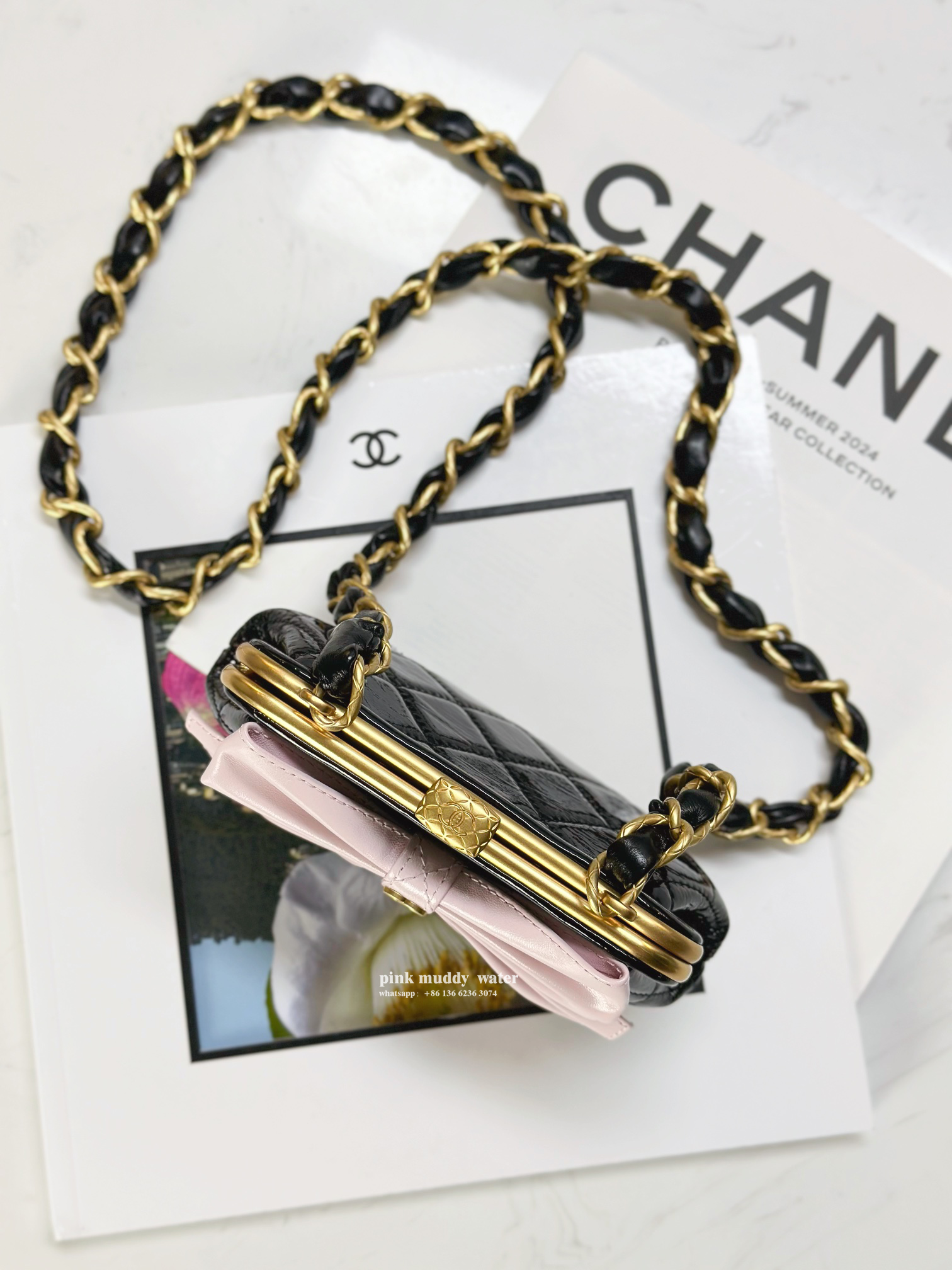 CHANEL 24A Bow Crossbody Bag