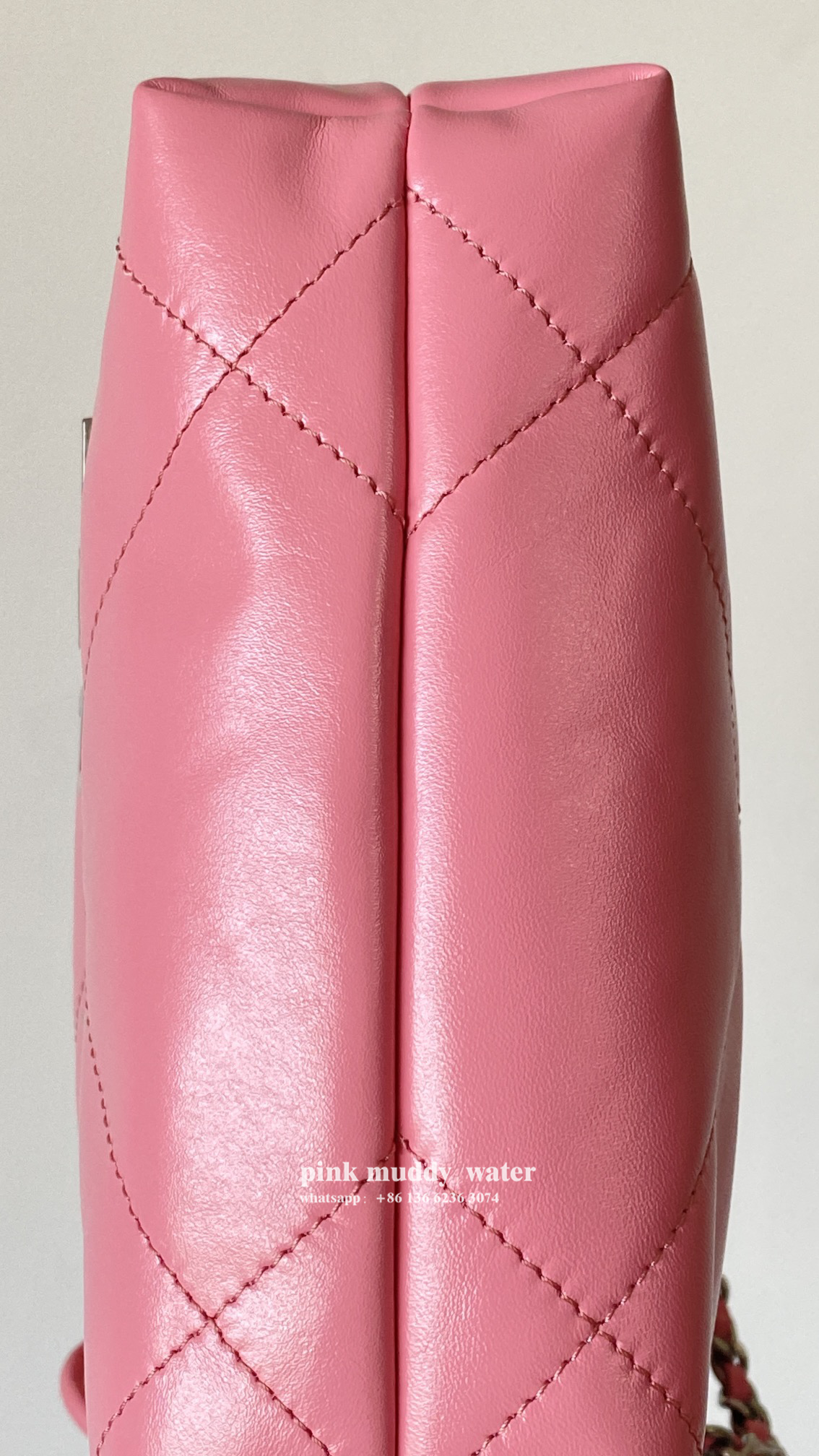 CHANEL 22Bag 23S Crossbody Bag