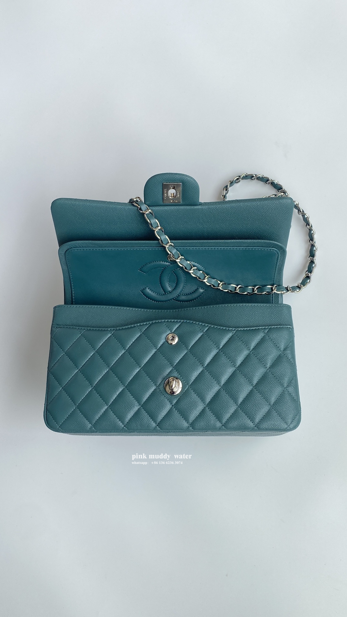 CHANEL Classic Flap CF