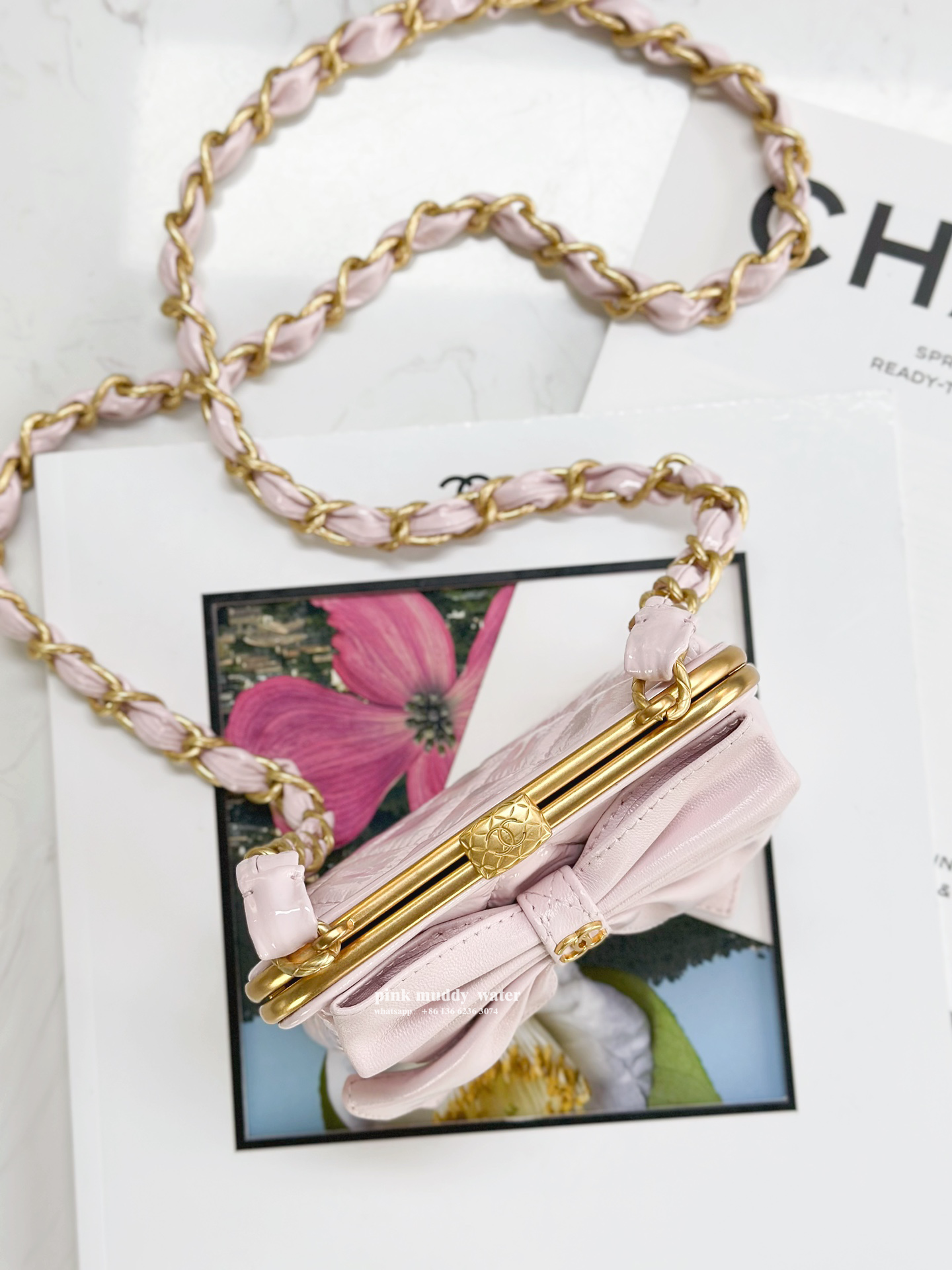 CHANEL 24A Bow Crossbody Bag