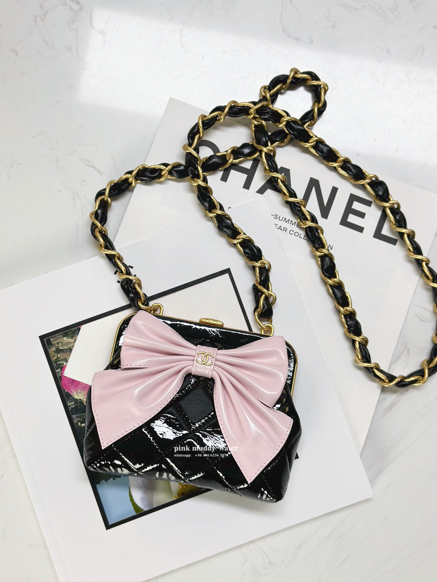 CHANEL 24A Bow Crossbody Bag