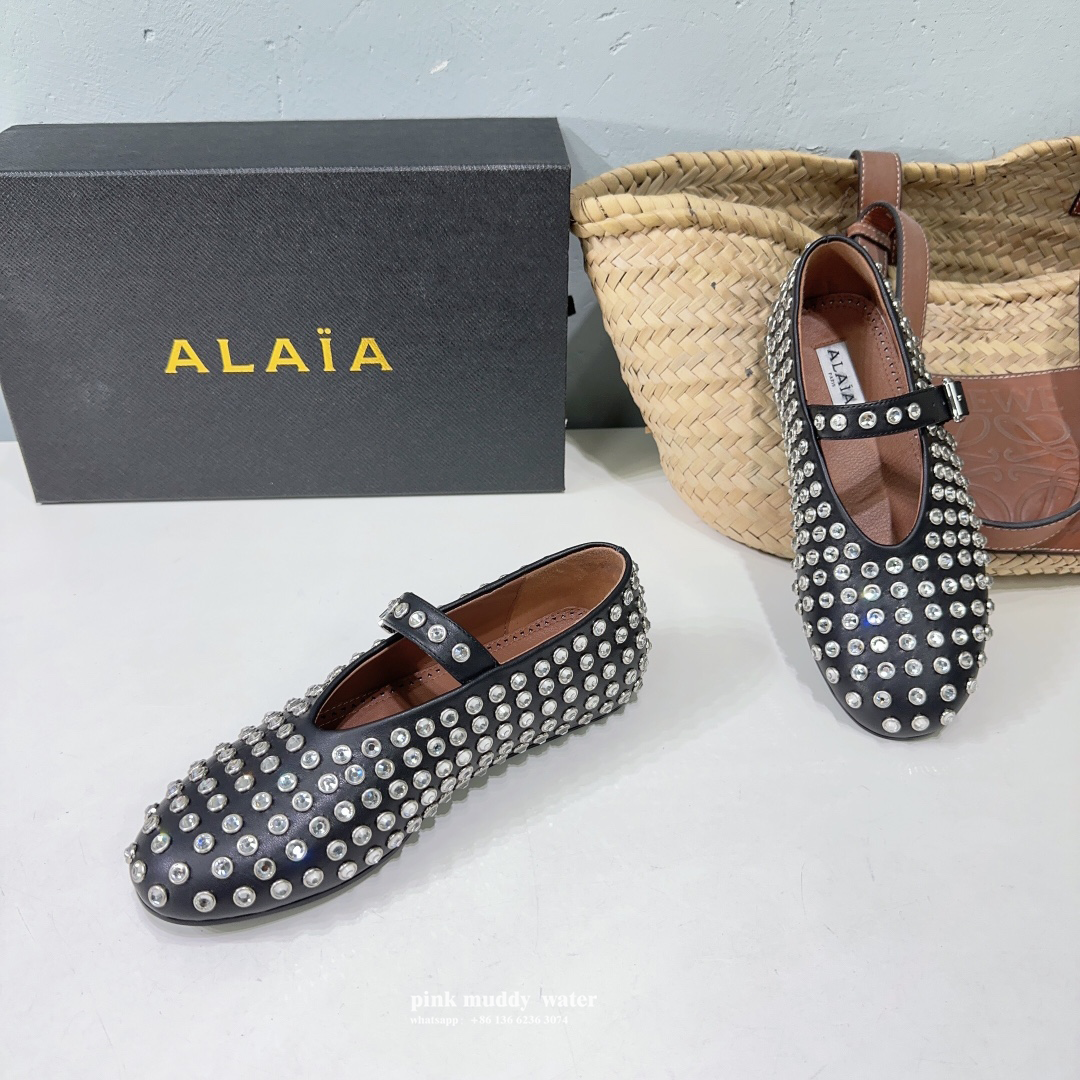 Alaia Shoes