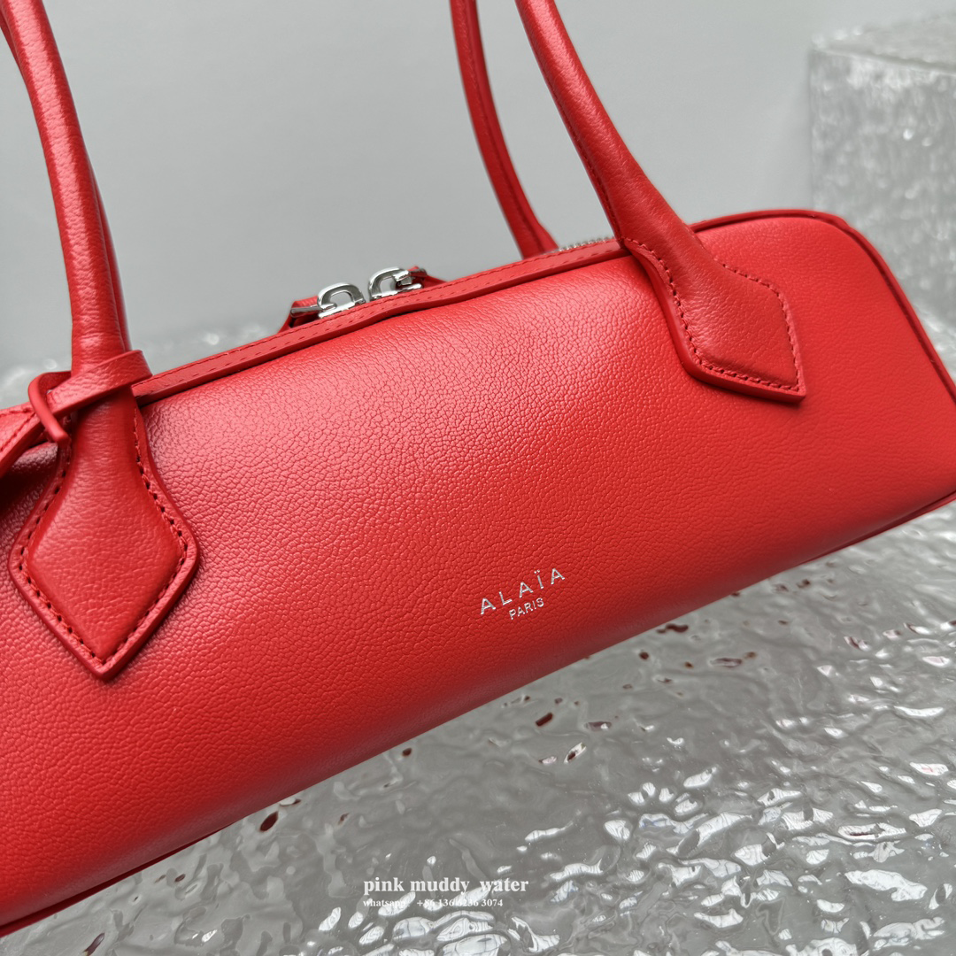 Alaia bag