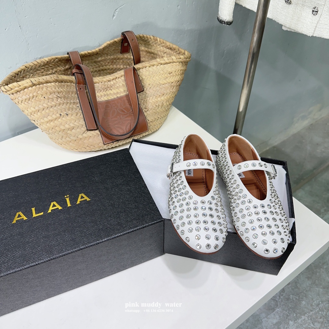 Alaia Shoes